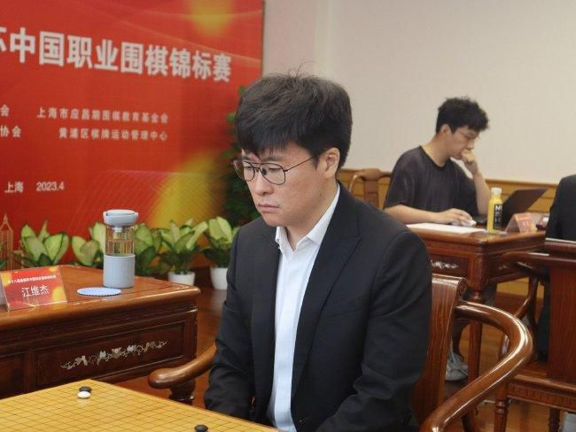 亚洲另类视频在线观看