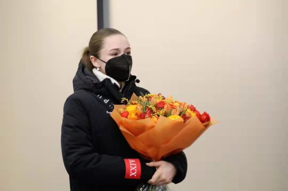 张柏芝打开双腿好爽艳照视频